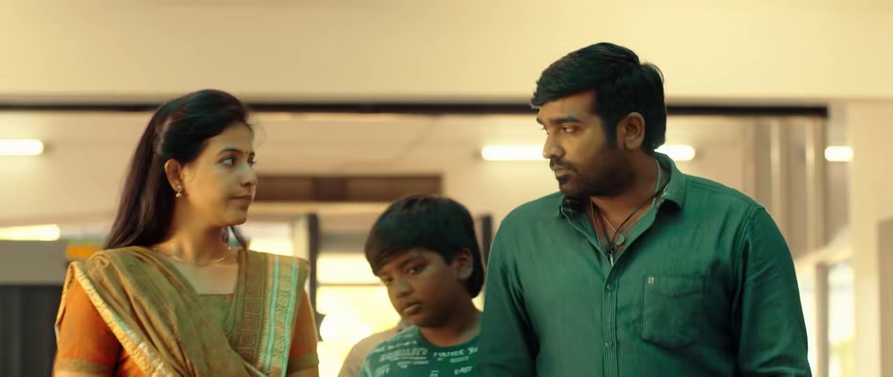 Sindhubaadh (2019) WEBRip Hindi 720p x265 HEVC HE-AAC 2.0 ESub.mkv.0001